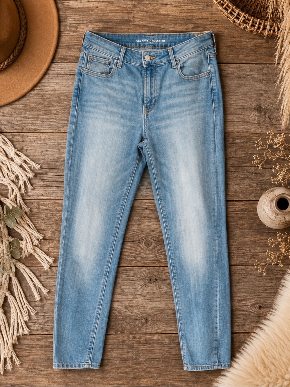 Old Navy Rockstar Mid-Rise Size‎ 10 Jeans